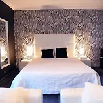 Hotel V E R O N E - & - - Rocourt Liège