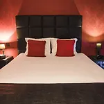 Hotel V E R O N E - & - - Rocourt 2*