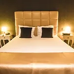 V E R O N E - & - - Rocourt 2* Liège