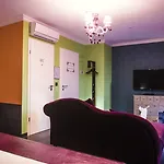 V E R O N E - & - - Rocourt 2* Liège