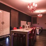 Hotel V E R O N E - & - - Rocourt 2*
