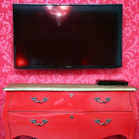 V E R O N E - & - - Rocourt 2* لييج