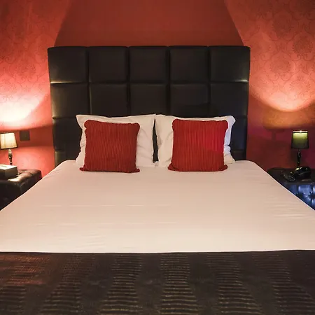 فندق V E R O N E - & - - Rocourt 2*