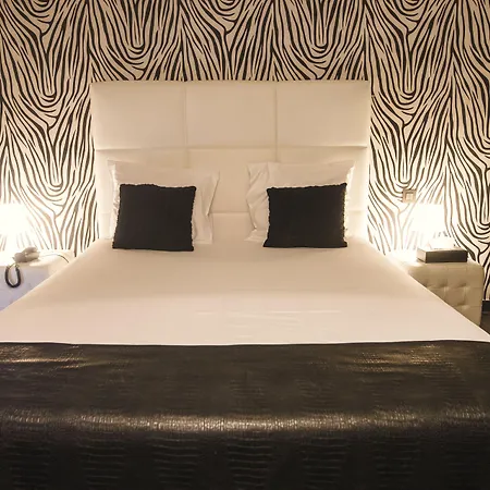 V E R O N E - & - - Rocourt