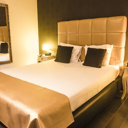 Ξενοδοχείο V E R O N E - & - - Rocourt 2*