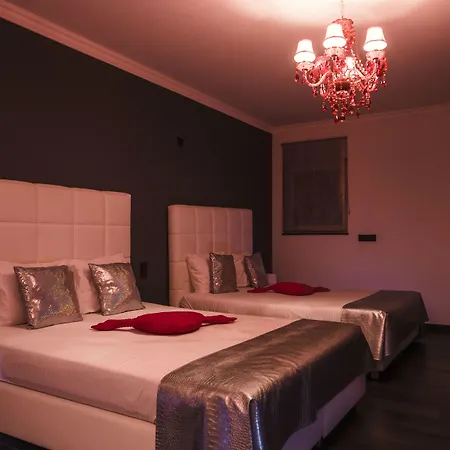 Hotel V E R O N E - & - - Rocourt Luik