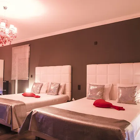 V E R O N E - & - - Rocourt Hotel Luik