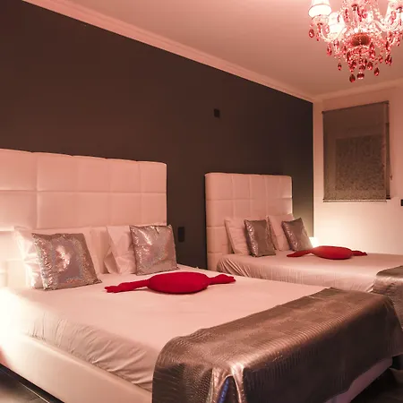 V E R O N E - & - - Rocourt فندق