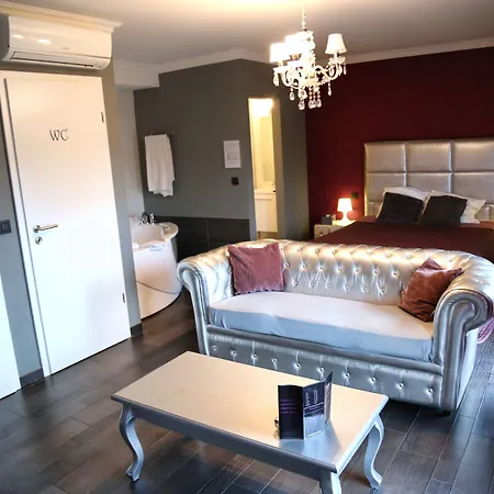 V E R O N E - & - - Rocourt