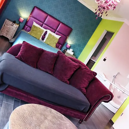 V E R O N E - & - - Rocourt Hotel 2*