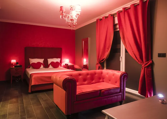 V E R O N E - & - - Rocourt ホテル リエージュ