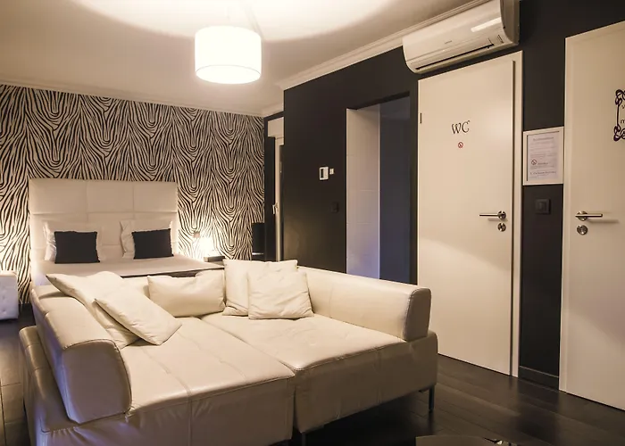 V E R O N E - & - - Rocourt リエージュ