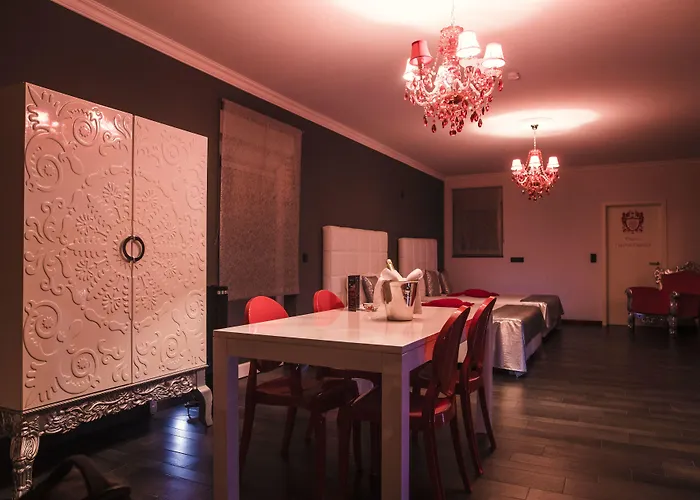 ホテル V E R O N E - & - - Rocourt 2*