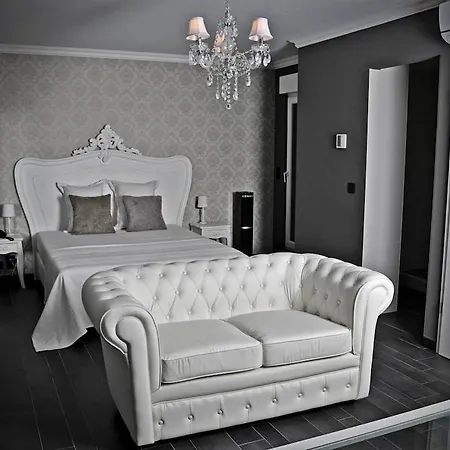 V E R O N E - & - - Rocourt